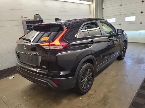 2024 Mitsubishi Eclipse Cross LE