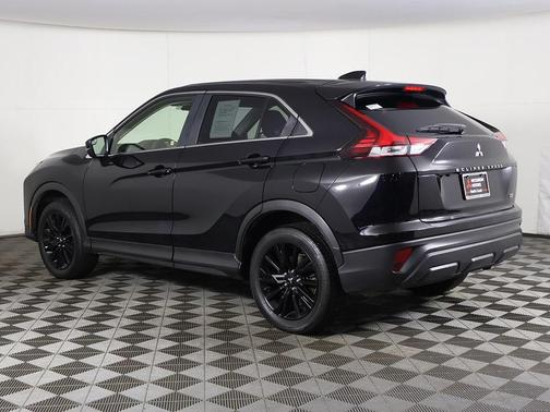 2024 Mitsubishi Eclipse Cross LE