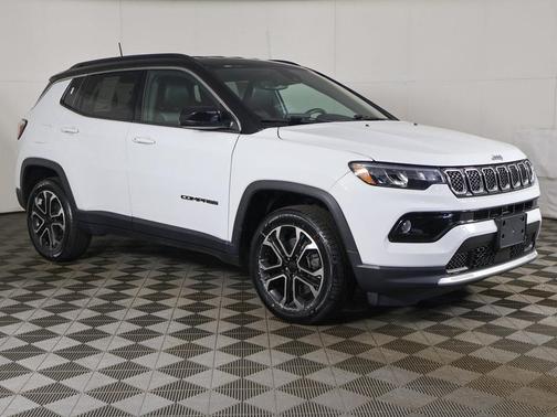 Bright White Clearcoat 2023 Jeep Compass Limited