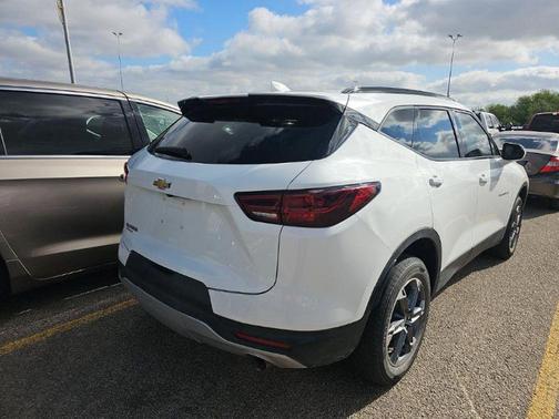 Summit White 2024 Chevrolet Blazer 2LT