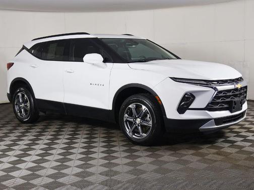 Summit White 2024 Chevrolet Blazer 2LT