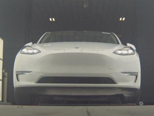 2024 Tesla Model Y Performance Dual Motor All-Wheel Drive