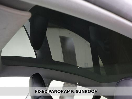 Pearl White Multi-Coat 2024 Tesla Model Y Performance Dual Motor All-Wheel Drive