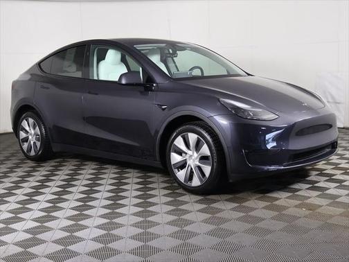 2024 Tesla Model Y Long Range Dual Motor All-Wheel Drive