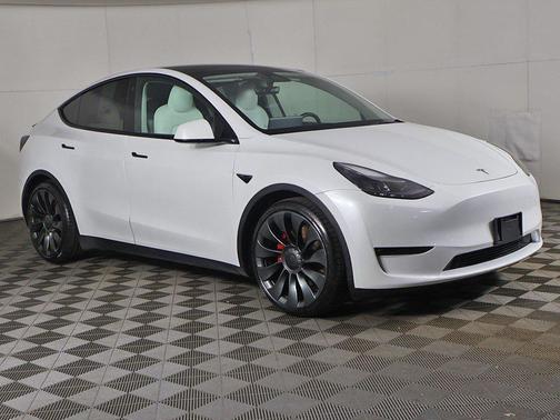 2023 Tesla Model Y Performance Dual Motor All-Wheel Drive