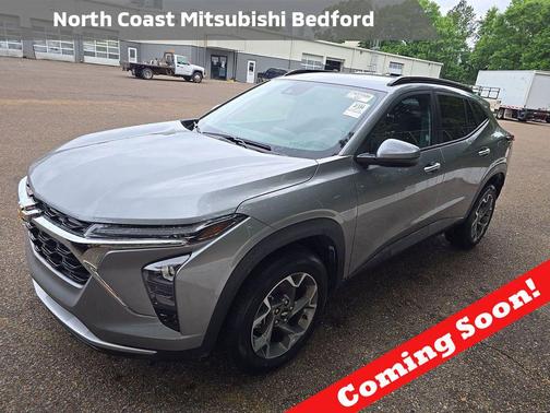 Sterling Gray Metallic 2025 Chevrolet Trax LT