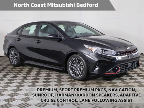 Aurora Black 2023 Kia Forte GT-Line