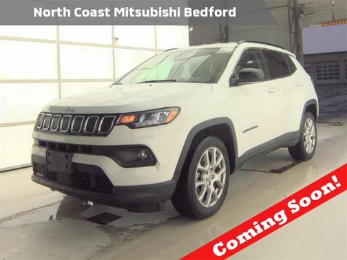 Bright White Clearcoat 2022 Jeep Compass Latitude Lux