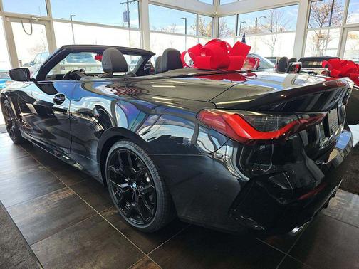 Black Sapphire Metallic 2025 BMW 430 i