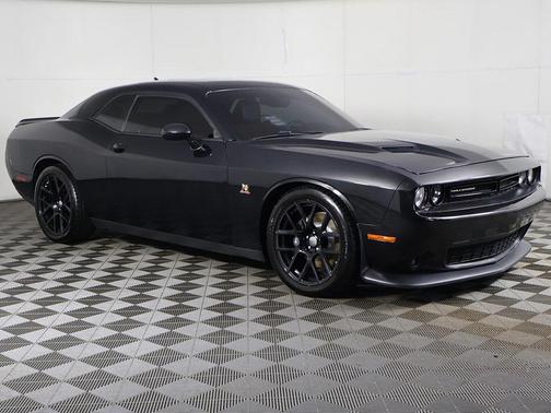 2015 Dodge Challenger R/T Scat Pack