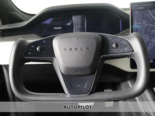 2022 Tesla Model S Plaid