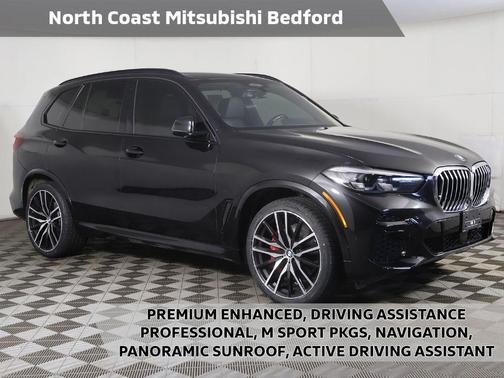 Black 2022 BMW X5 xDrive40i