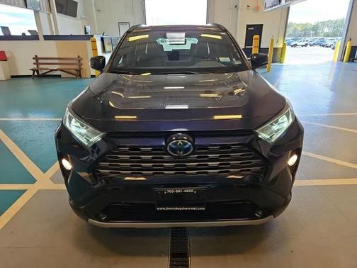2019 Toyota RAV4 Hybrid SE
