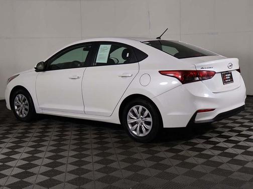 2021 Hyundai Accent SE