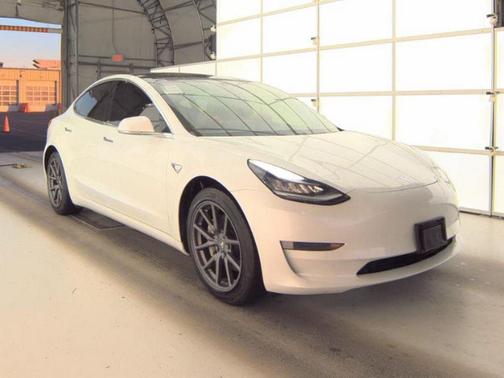 2020 Tesla Model 3 Long Range