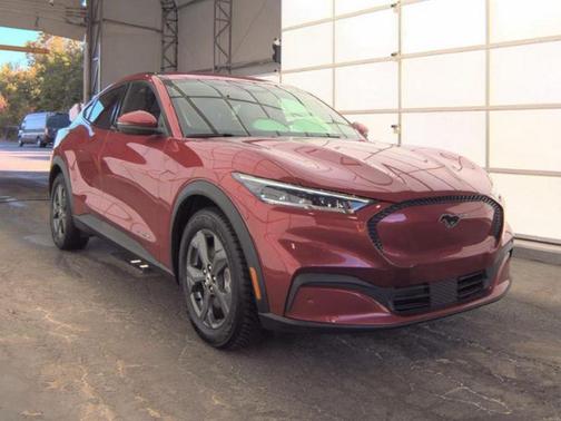 2022 Ford Mustang Mach-E Select