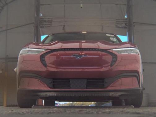 2022 Ford Mustang Mach-E Select