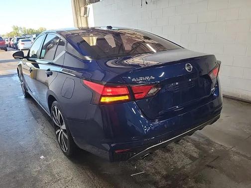 2021 Nissan Altima SR Intelligent AWD