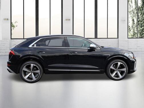 2025 Audi SQ8 4.0T Premium Plus