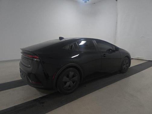 2023 Toyota Prius LE