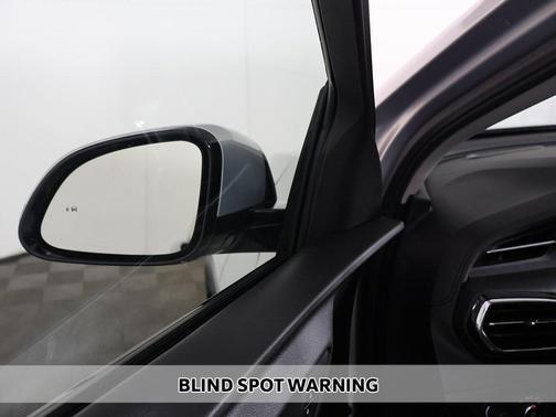 2023 Chevrolet Bolt EUV FWD LT