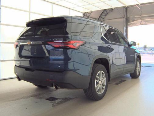 Northsky Blue Metallic 2023 Chevrolet Traverse LT Cloth