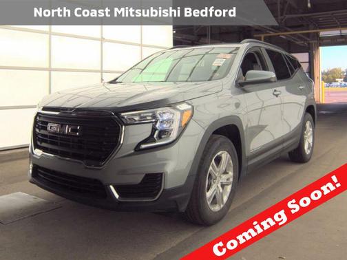 Sterling Metallic 2023 GMC Terrain SLE