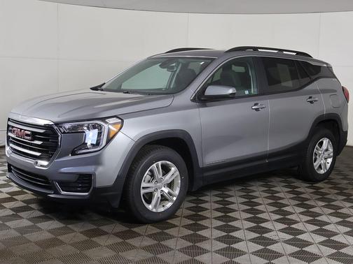 Sterling Metallic 2023 GMC Terrain SLE