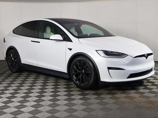 2023 Tesla Model X Standard Range