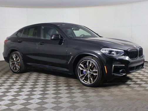 Black Sapphire Metallic 2021 BMW X4 M40i