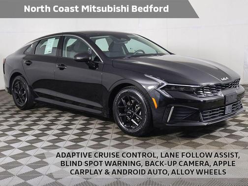 Aurora Black Pearl 2025 Kia K5 LXS