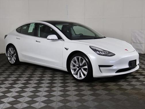 2020 Tesla Model 3 Long Range