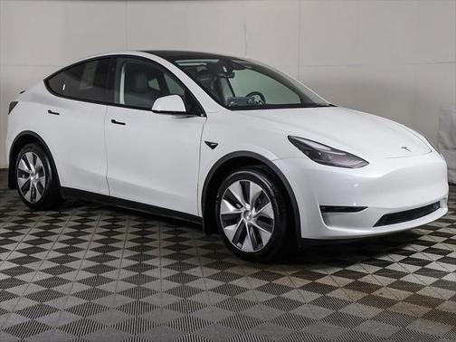 2023 Tesla Model Y Long Range Dual Motor All-Wheel Drive