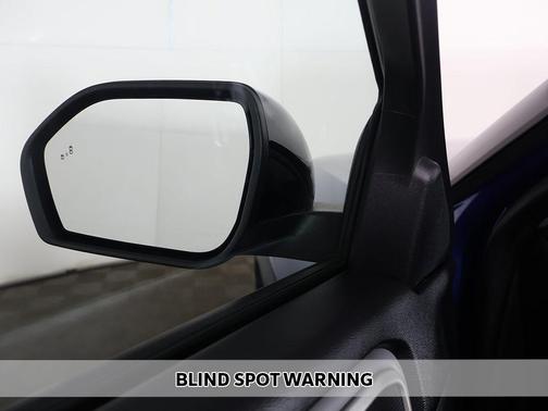 Atlas Blue Metallic 2022 Ford Explorer XLT