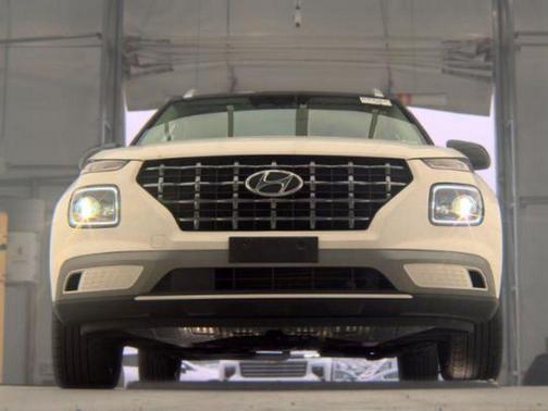 Lunar White 2023 Hyundai VENUE Limited