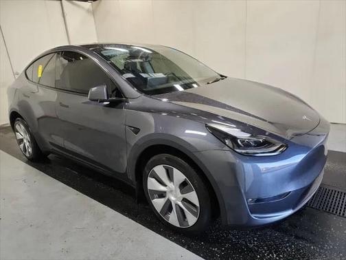 2023 Tesla Model Y Long Range Dual Motor All-Wheel Drive