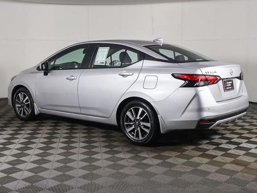 2024 Nissan Versa 1.6 SV