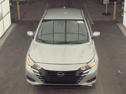 2024 Nissan Versa 1.6 SV