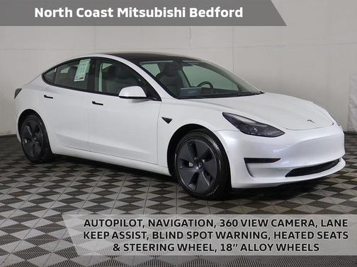 2022 Tesla Model 3 Standard Range