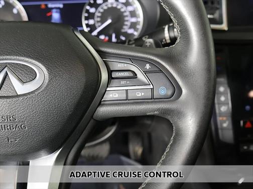 2022 INFINITI QX50 LUXE AWD