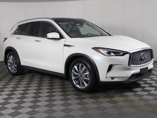 2022 INFINITI QX50 LUXE AWD