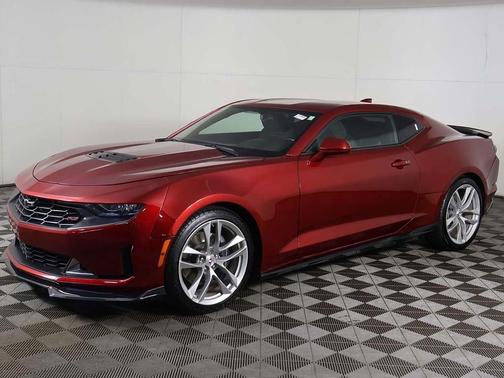 2022 Chevrolet Camaro RWD Coupe LT1