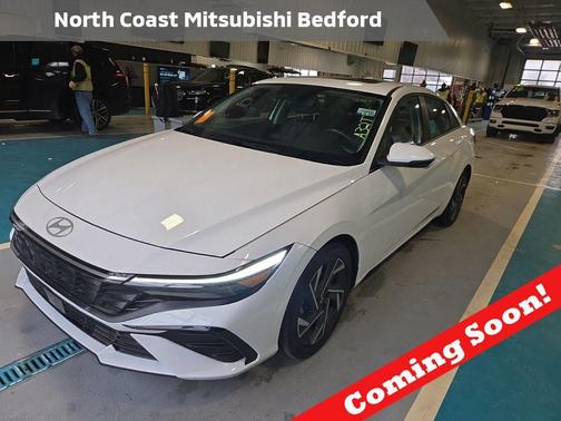 2025 Hyundai ELANTRA Limited