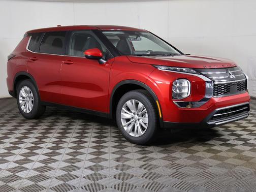 Red Diamond 2026 Mitsubishi Outlander ES S-AWC