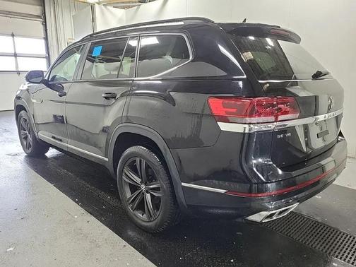 2021 Volkswagen Atlas 3.6L SE w/Technology