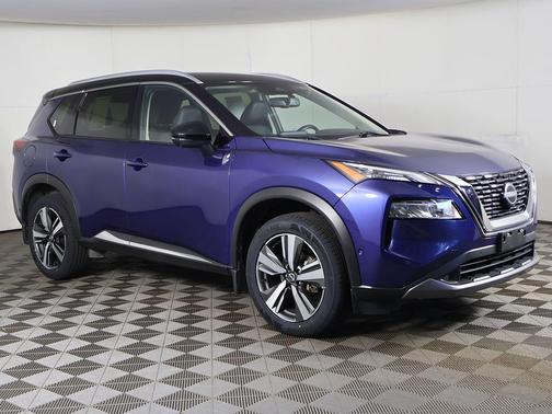 Caspian Blue Metallic/Super Black 2023 Nissan Rogue SL