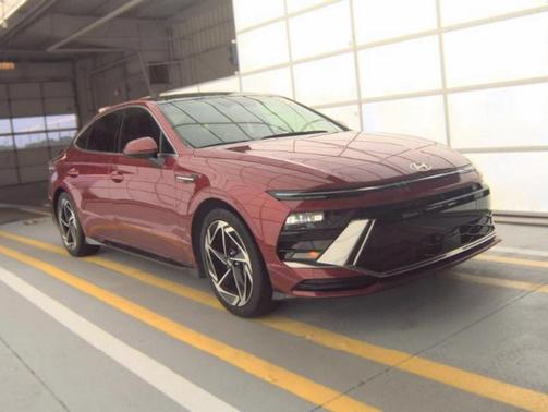Ultimate red 2024 Hyundai SONATA SEL
