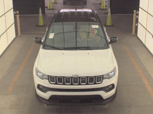 Bright White Clearcoat 2025 Jeep Compass Limited