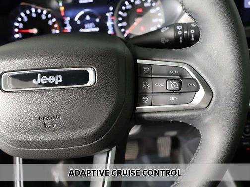 Bright White Clearcoat 2025 Jeep Compass Limited