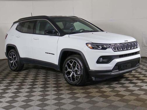 Bright White Clearcoat 2025 Jeep Compass Limited